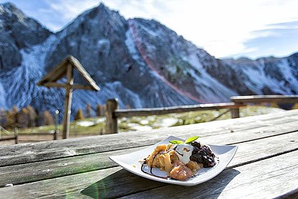 Etappe 5<br/>Koča na Golici - Klagenfurter Hütte